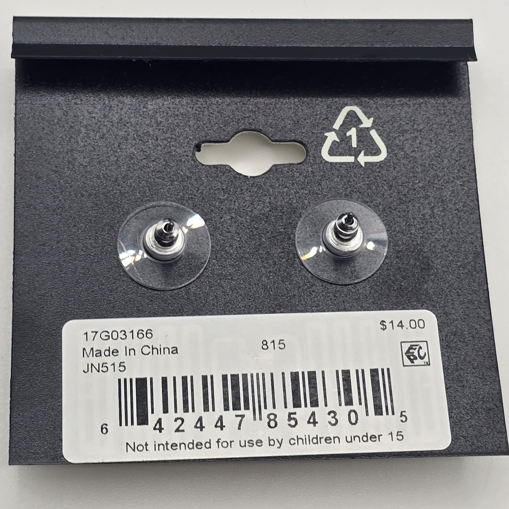 New Napier Silver Tone J'adore Heart Love Stud Earrings - Picture 3 of 3